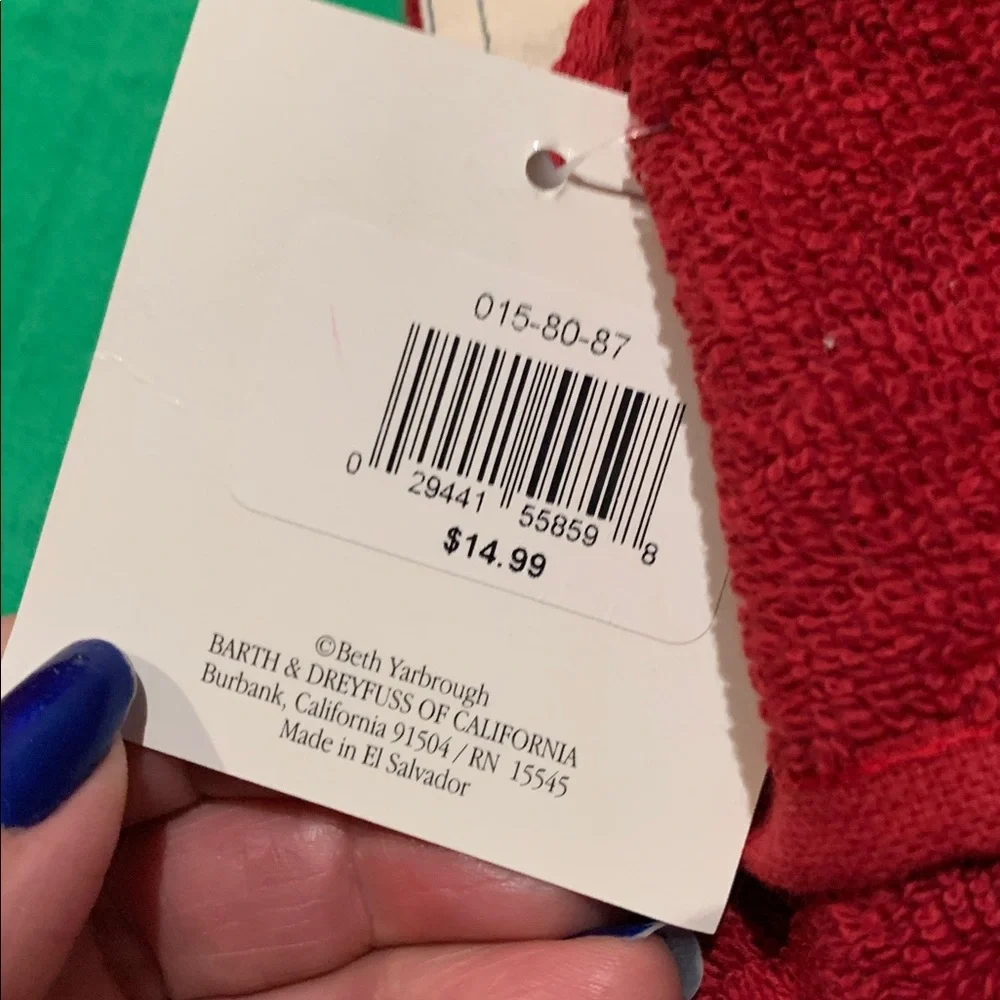 BARTH & DREYFUSS.Red Holiday Towel with Bear Patch
